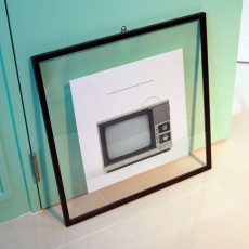 ga322-투명액자56CmX56Cm_모던옛날티비/tv,TV,텔레비전,레터링,캘리그라피,문구,음악실,음악학원,카페인테리어,원두,커피,카페액자,커피액자,인테리어,소품,꾸미기,장식,액자,인테리어액자,예쁜액자,디자인액자,인테리어소품,셀프인테리어,선반액자,프레임액자,메탈액자,철제액자,투명아크릴액자,투명벽걸이액자,모던,심플